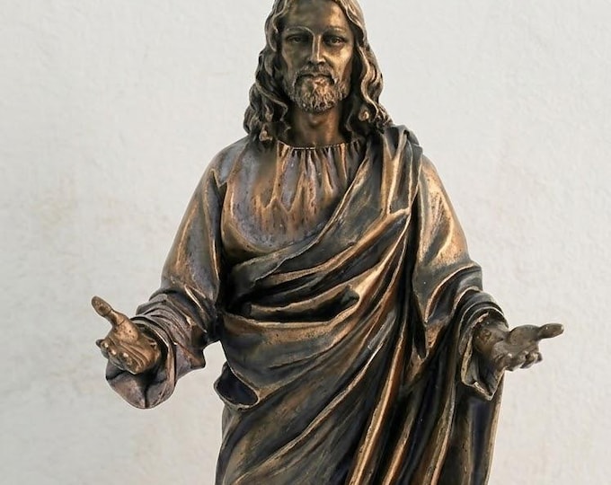 Scultura di Gesù braccia aperte, cm 30 (11,81 inches) in marmo resina bronzata, artigianale made in Italy