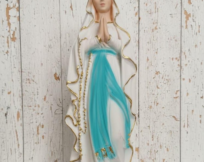 Statue of Our Lady of Lourdes 30 cm (11.81 inches) in solid resin marble decorated by hand, Italian artisan production