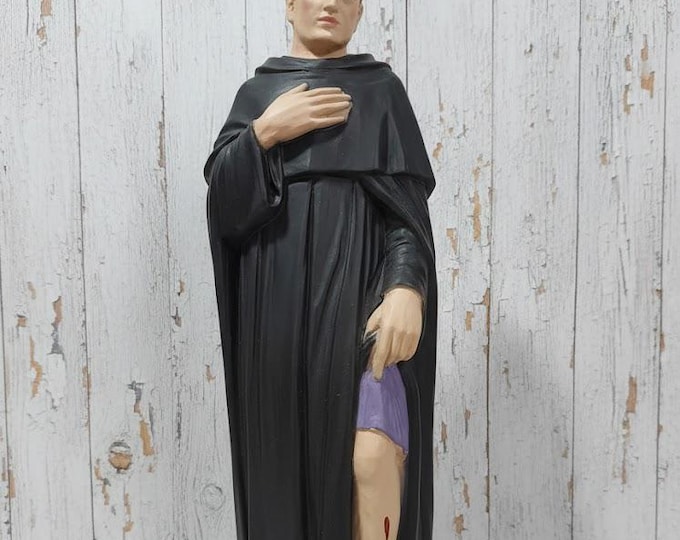 Statue of San Pellegrino 30 cm (11.81 inches) in marble resin full decorated by hand, Italian artisan production