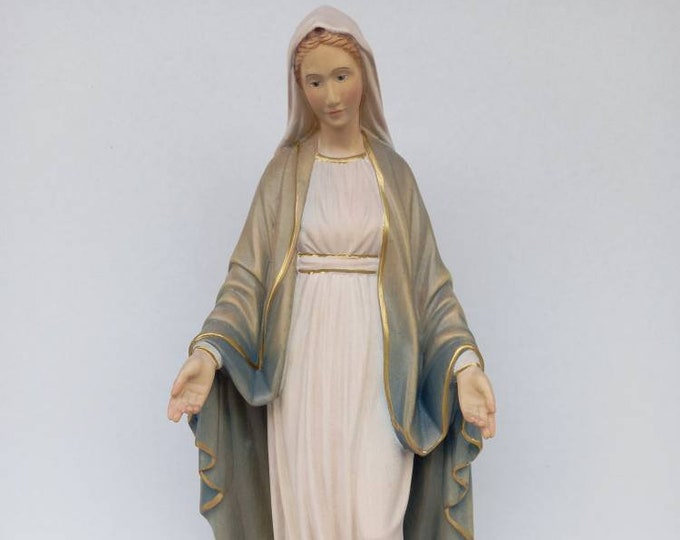 Statue of the Miraculous Madonna cm 37 (14.56 inches) carved in Valgardena wood and hand decorated with Italian craftsmanship