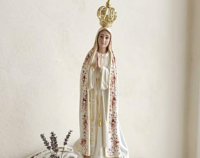 Statue of Our Lady of Fatima in glass resin, 38 cm (14.96 inches) hand-decorated with floral finish, artisanal production