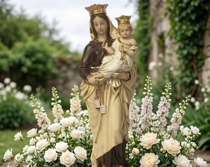 Statue of the Madonna del Carmine cm 41 x 14 (16.14 x 5.51 inches) hand-decorated resin, artisanal production, for outdoor and indoor use