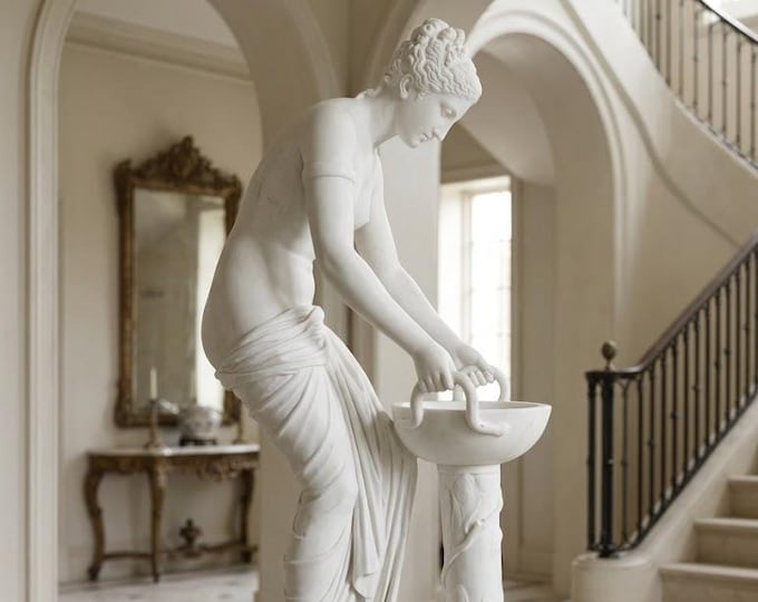 Classical sculpture "Venus Danaide" made of alabaster powder, 67 cm (26.37 inches) Made in Italy