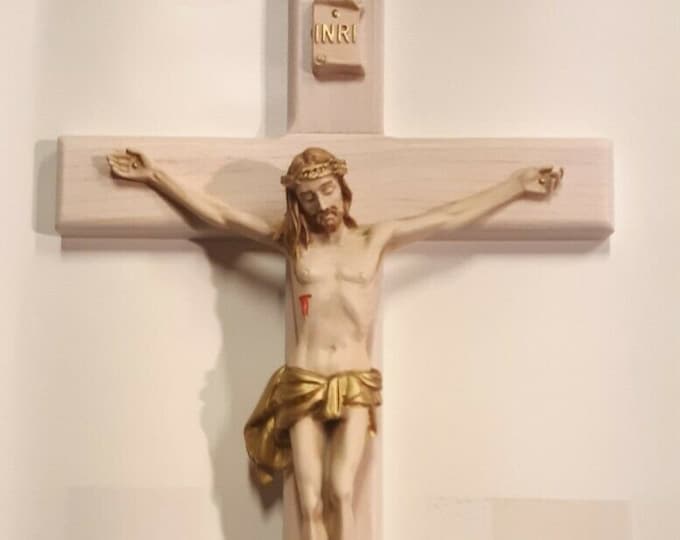 Crucifix cross to hang, cm 30 x 17 (11,81 x 6,69 inches) in wood and marble resin hand decorated of Italian artisan production