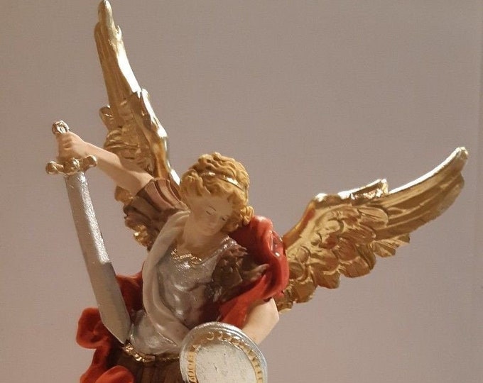 Statue of St. Michael the Archangel cm 27 (10.62 inches) in hand-decorated full resin marble of Italian craftsmanship