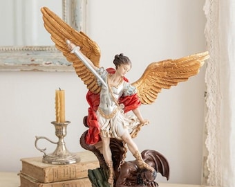 Statue of St. Michael the Archangel 40 cm (15.74 inches) in solid resin marble decorated by hand, artisanal production