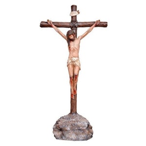 Free standing crucifix cross, cm 30 x 16 (11,81 x 6,29 inches) in hand-decorated marble resin of Italian artisan production