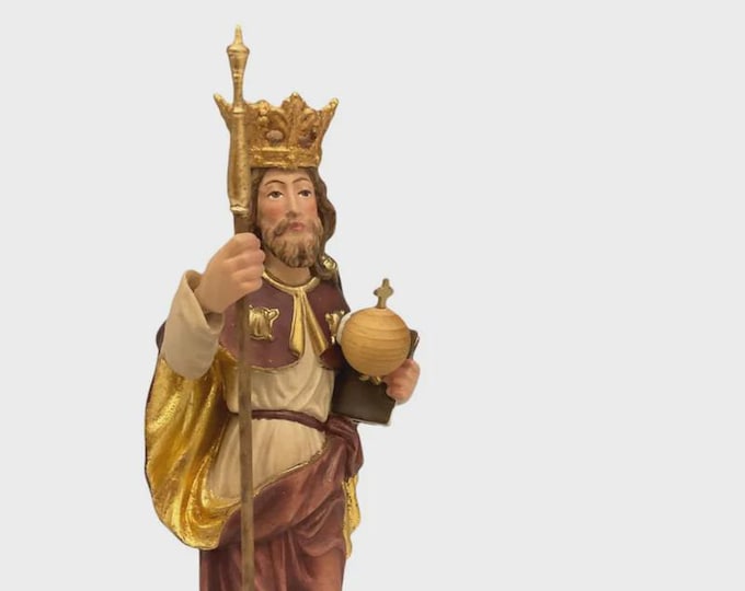 Statue of Saint Edward the Confessor carved in Valgardena wood, hand-decorated, Italian artisan production, various sizes