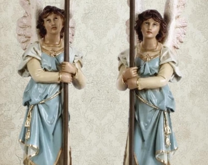 Pair of angels with candelabra 54 x 12 cm (21.25 x 4.72 inches) made of marble resin, hand decorated, artisanal production