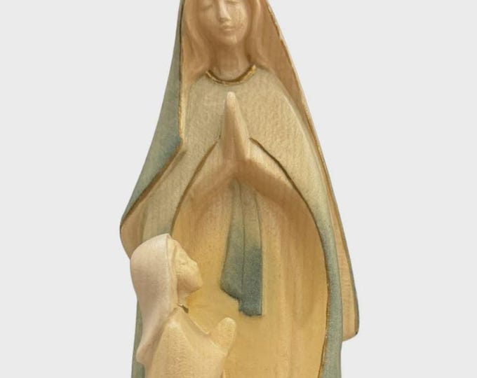 Statue of Our Lady of Lourdes carved in Valgardena wood and hand-decorated, Italian artisan production, various sizes