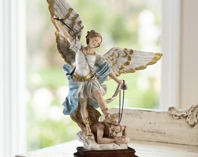 Statue of Saint Michael the Archangel, 60 cm (23.62 inches), made of alabaster powder, with a wooden base, hand-decorated, made in Italy