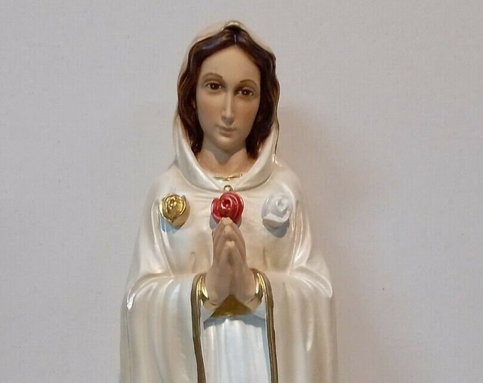 Statue of the Madonna Maria Rosa Mistica cm 45 (17.71 inches) in mother-of-pearl resin decorated by hand, handcrafted in Italy