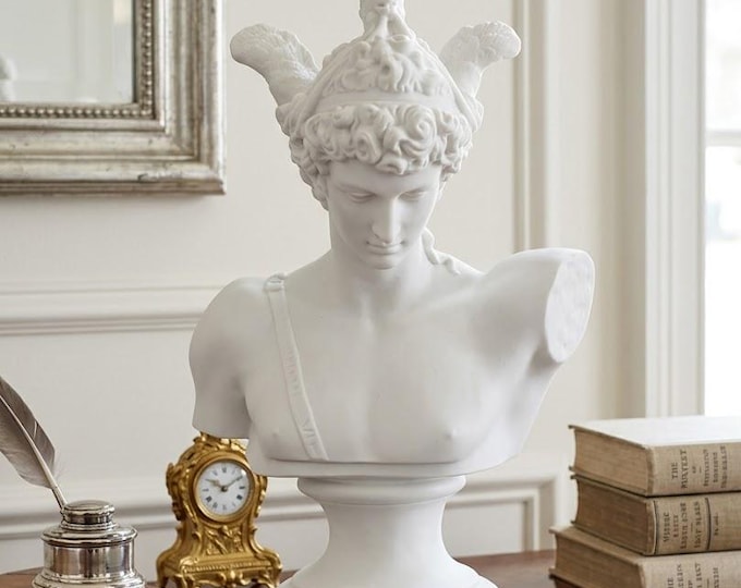 Classical sculpture "Head of Perseus", 26 cm (10.23 inches) in alabaster powder, marble base, handcrafted, made in Italy