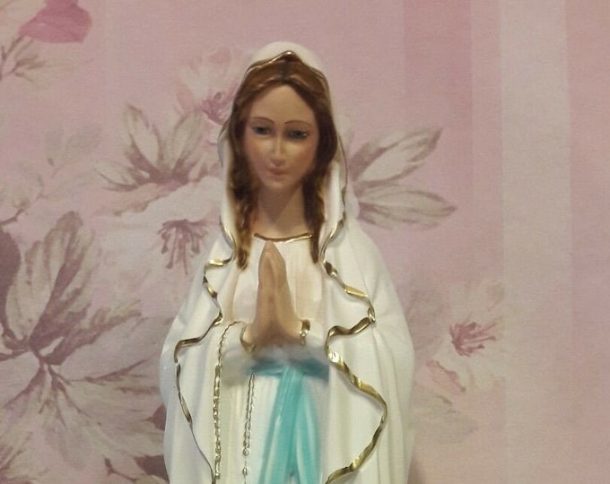 Madonna Lourdes Statue 40 cm (15.74 inches) in hand-decorated plaster of Italian artisan production