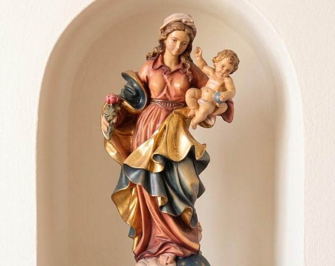 Statue of the Madonna with baby Jesus, carved in Valgardena wood, hand-decorated, Italian artisan production, various sizes