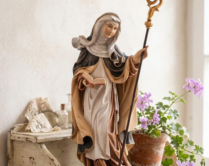 Sculpture of Saint Raphael carved in Valgardena wood, hand-decorated, Italian artisan production, various sizes