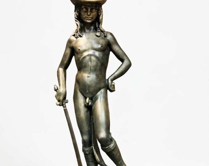 Classical sculpture "David by Donatello", 48 cm (18.89 inches) in alabaster powder, marble base, handcrafted, made in Italy