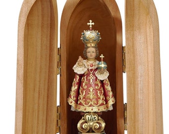 Standbeeld van het Kindje Jezus van Praag met nis, gesneden uit Valgardena-hout en met de hand gedecoreerd, gemaakt in Italië.