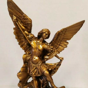 Statue of Saint Michael the Archangel 28 cm (11.02 inches) in marble, full resin, bronzed decoration, Italian artisan production