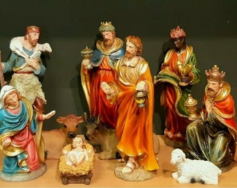 Complete nativity scene 42 cm (16.53 inches) composed of 10 pieces in resin decorated by hand ideal for outdoors and indoors