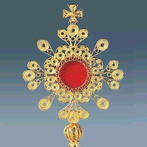 Reliquary in silver filigree 800‰ cm 12 (4,72 inches) of Italian artisan production
