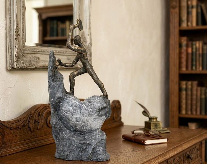 Classical sculpture The Discovery of Love, 27 cm (10.62 inches) in bronzed resin marble, handcrafted in Italy