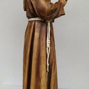 Statue des Heiligen Padre Pio aus Pietrelcina 60 cm 23,62 Zoll aus handverziertem Harzmarmor aus italienischer Handwerksproduktion Bild 3