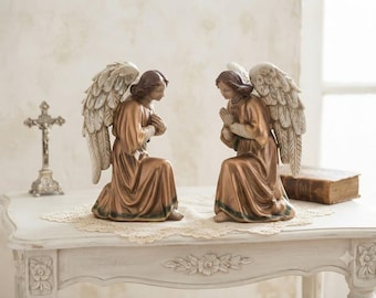 Pair of angels 36 x 20 cm (14.17 x 7.87 inches) in hand-decorated resin, artisanal production