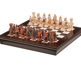 Chessboard composition series Medieval 10 cm (3.94 inches), carved in wood of Valgardena, hand-decorated, handcrafted