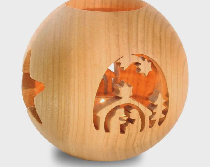 Candle holder lantern with Nativity 10 cm (3.94 inches) carved in Valgardena wood, handcrafted in Italy