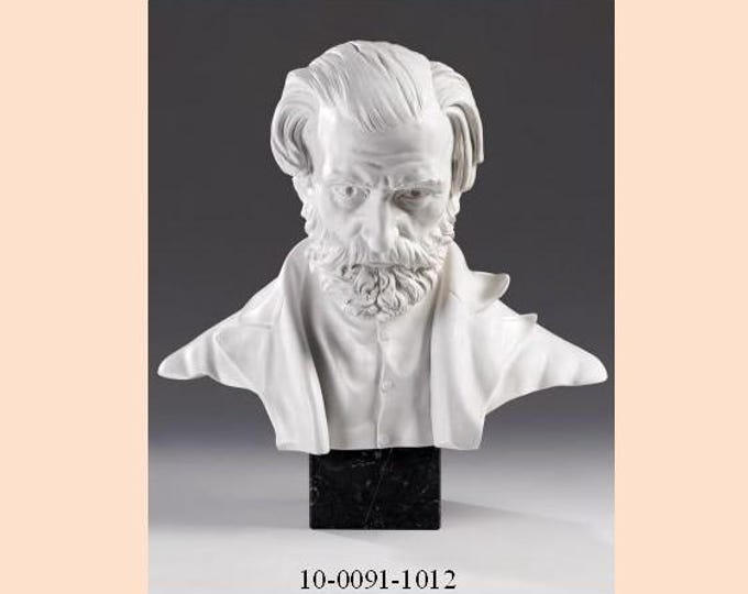 Sculpture bust of Giuseppe Verdi cm 50 (19.68 inches) in alabaster powder, marble base, handcrafted, made in Italy