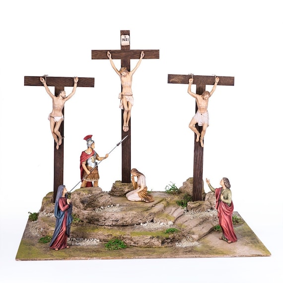 Crucifixion With 7 Figures Carved in Valgardena Wood and Decorated