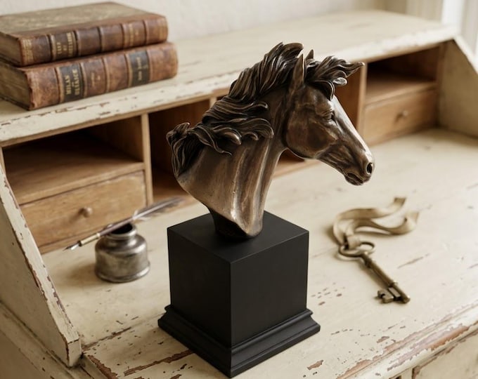 Classical Horse Head Sculpture, 14 cm (5.51 inches) in bronzed resin marble, handcrafted in Italy