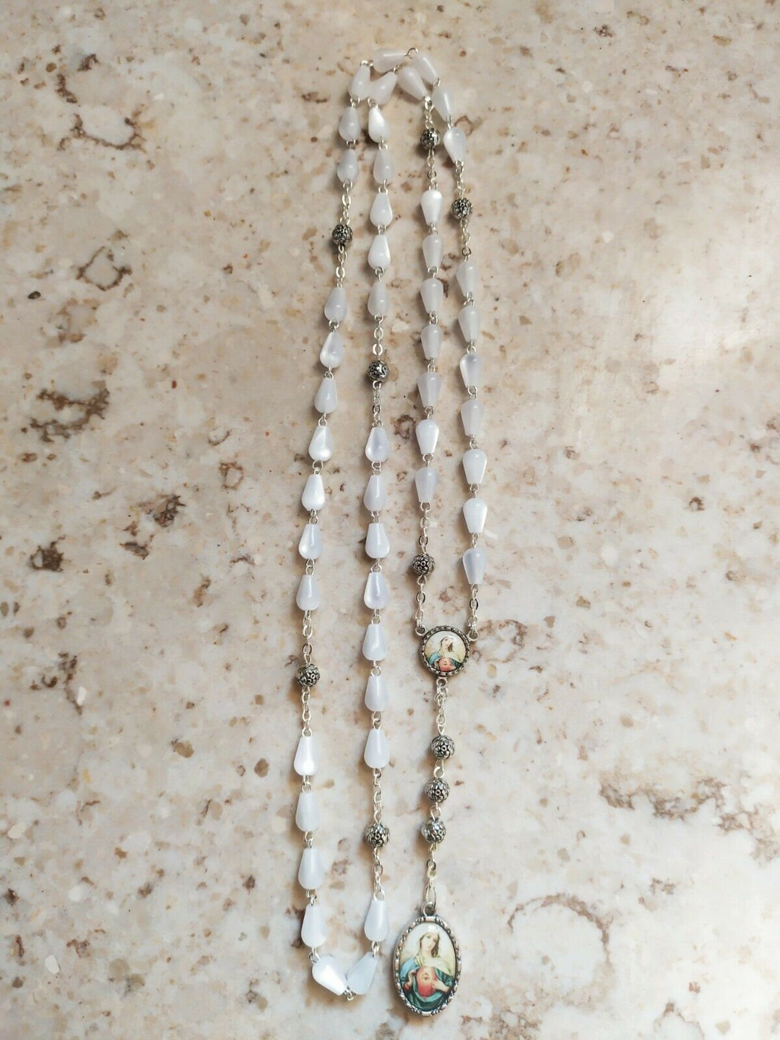 Rosario della Madonna delle lacrime cm 50 grani in vetro di Etsy