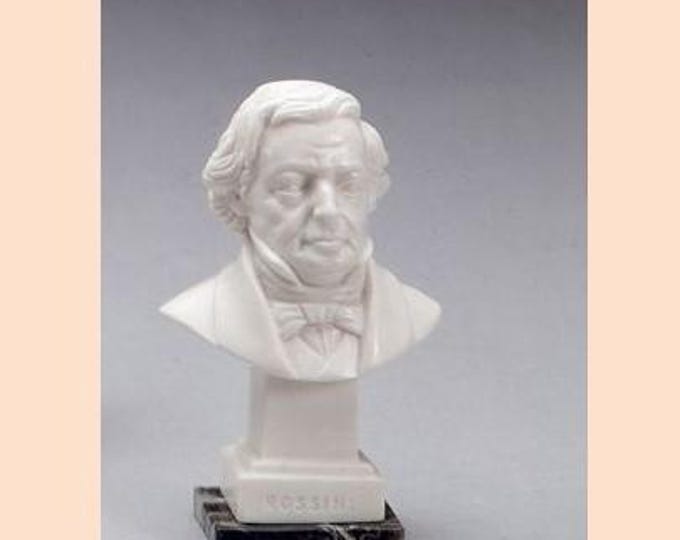 Sculpture Giovacchino Rossini cm 11 (4.33 inches) in alabaster powder, marble base, handcrafted, made in Italy