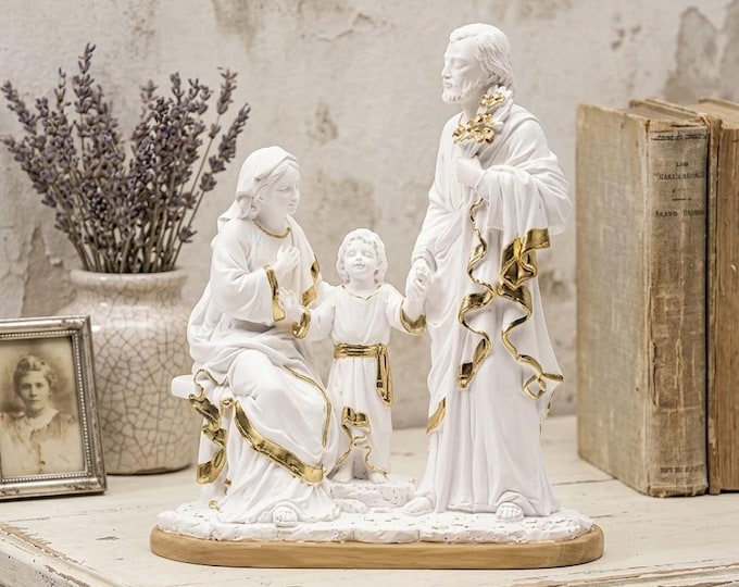 Holy Family statue in hand-decorated resin, ideal for indoors and outdoors, various sizes available, Italian artisan production