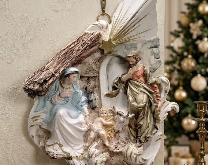 Nativity plaque, Holy Family cm 47 (18.50 inches) in hand-decorated alabaster powder, Italian artisan production