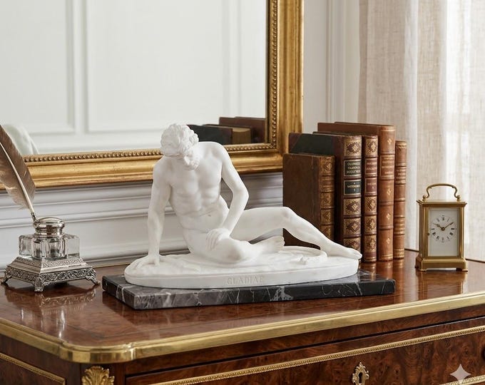 Classical sculpture "Dying Gladiator", 22 x 14 cm (8.66 x 5.51 inches) in alabaster powder, marble base, made in Italy