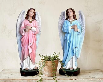 Pair of candle holder angels, 65 cm (25.59 inches), hand-decorated resin, painted or glass eyes, handcrafted in Italy