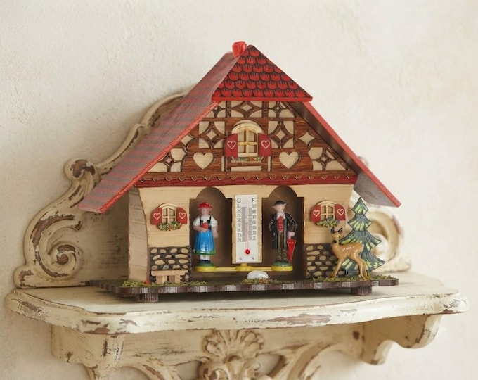 Alpine weather station in carved maple wood, thermometer and hygrometer 17 cm (6.69 inch) of Italian artisan production