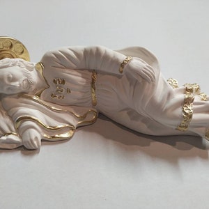 Statue of sleeping St. Joseph 21 cm (8.26 inches) in hand-decorated resin marble, Italian artisan production