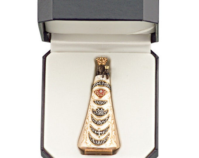 Madonna of Loreto statue with deluxe case carved in Valgardena wood and hand decorated, Italian artisan production