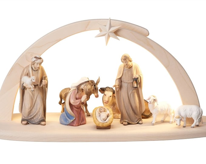 Complete nativity scene 10 pieces, carved in Valgardena wood and decorated by hand, with hut and light, Italian artisan production