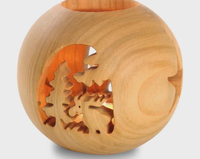 Candle holder lantern with deer 10 cm (3.94 inches) carved in Valgardena wood, handcrafted in Italy