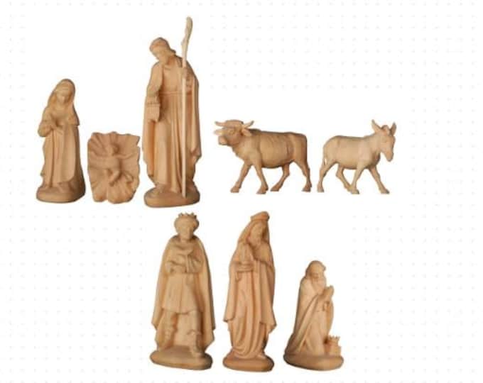 Nativity scene carved in Swiss pine wood from Val Gardena, 8 pieces, handcrafted in Italy, various sizes available