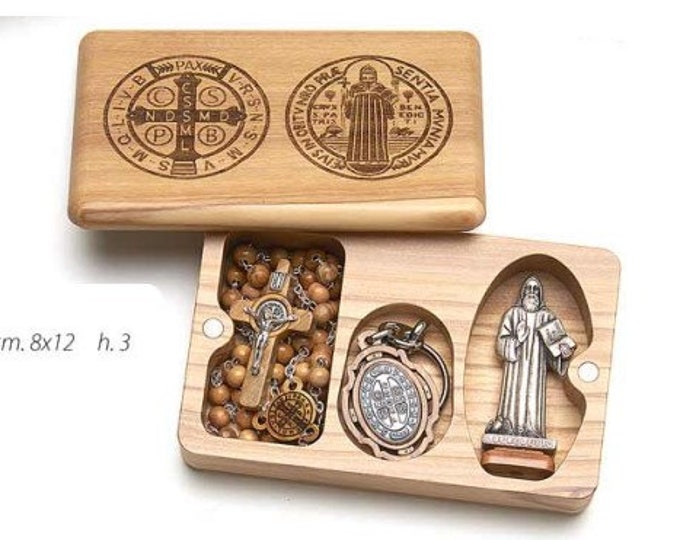 Rosary key ring and statue of Saint Benedict of Norcia, with deluxe case in national olive wood of Italian artisan production