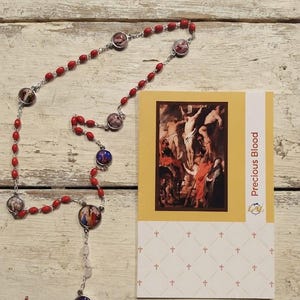 Rosary of the Most Precious Blood of Jesus 35 cm (13.77 inches) with recitation booklet, handcrafted in Italy