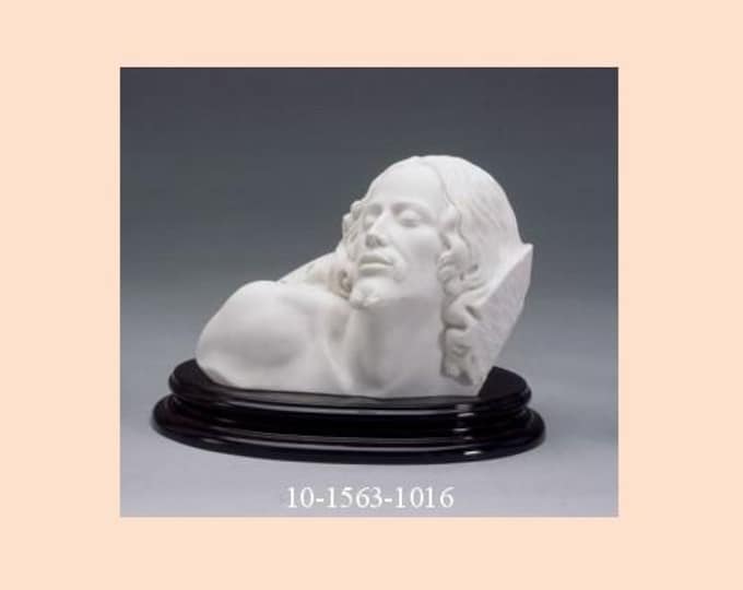 Classic sculpture "Head of Jesus by Michelangelo", cm 18 (7.08 inches) in alabaster powder, wooden base, handcrafted, made in Italy