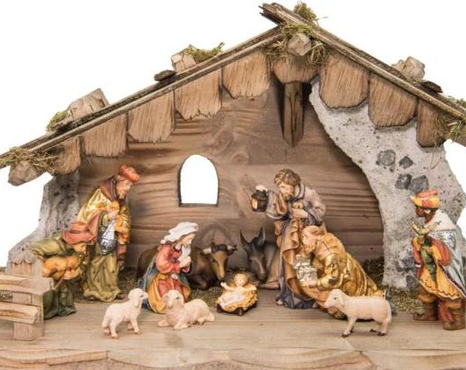 Complete nativity scene with 12 figurines and hut, carved in Valgardena wood, various sizes available, Italian artisan production