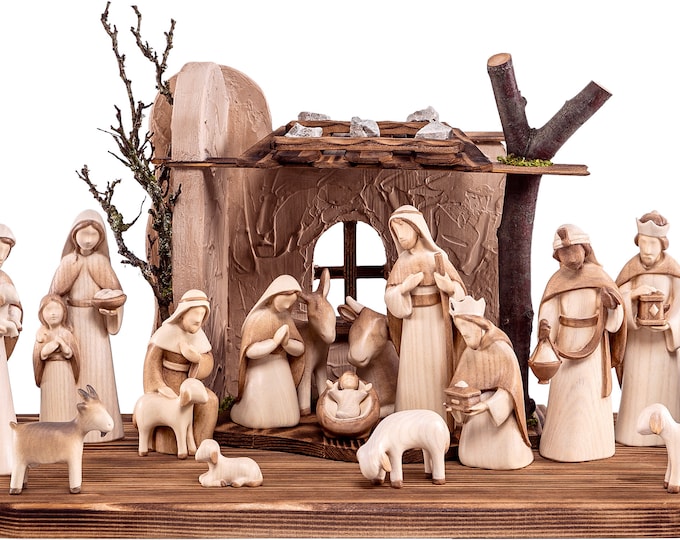 Complete nativity scene "FIDES" 17 pieces with hut, carved in hand-decorated Valgardena wood, various sizes, handicraft production